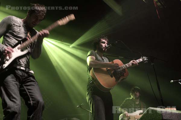 THE CORONAS - 2011-01-31 - PARIS - La Cigale - 